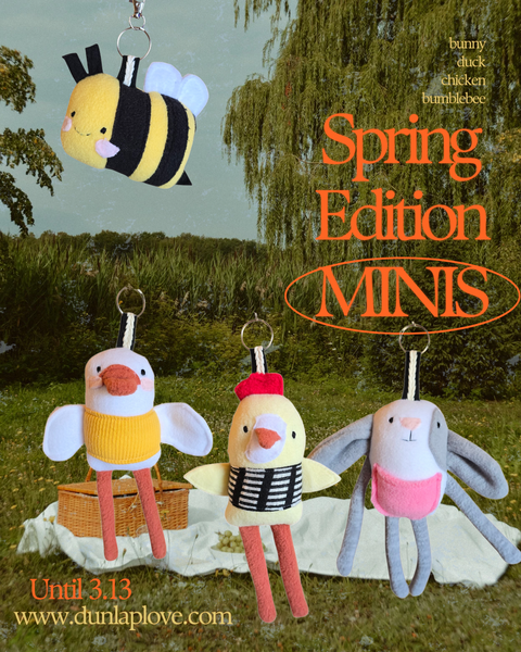 Mini Charles Chicken Bag Charm / Spring Edition